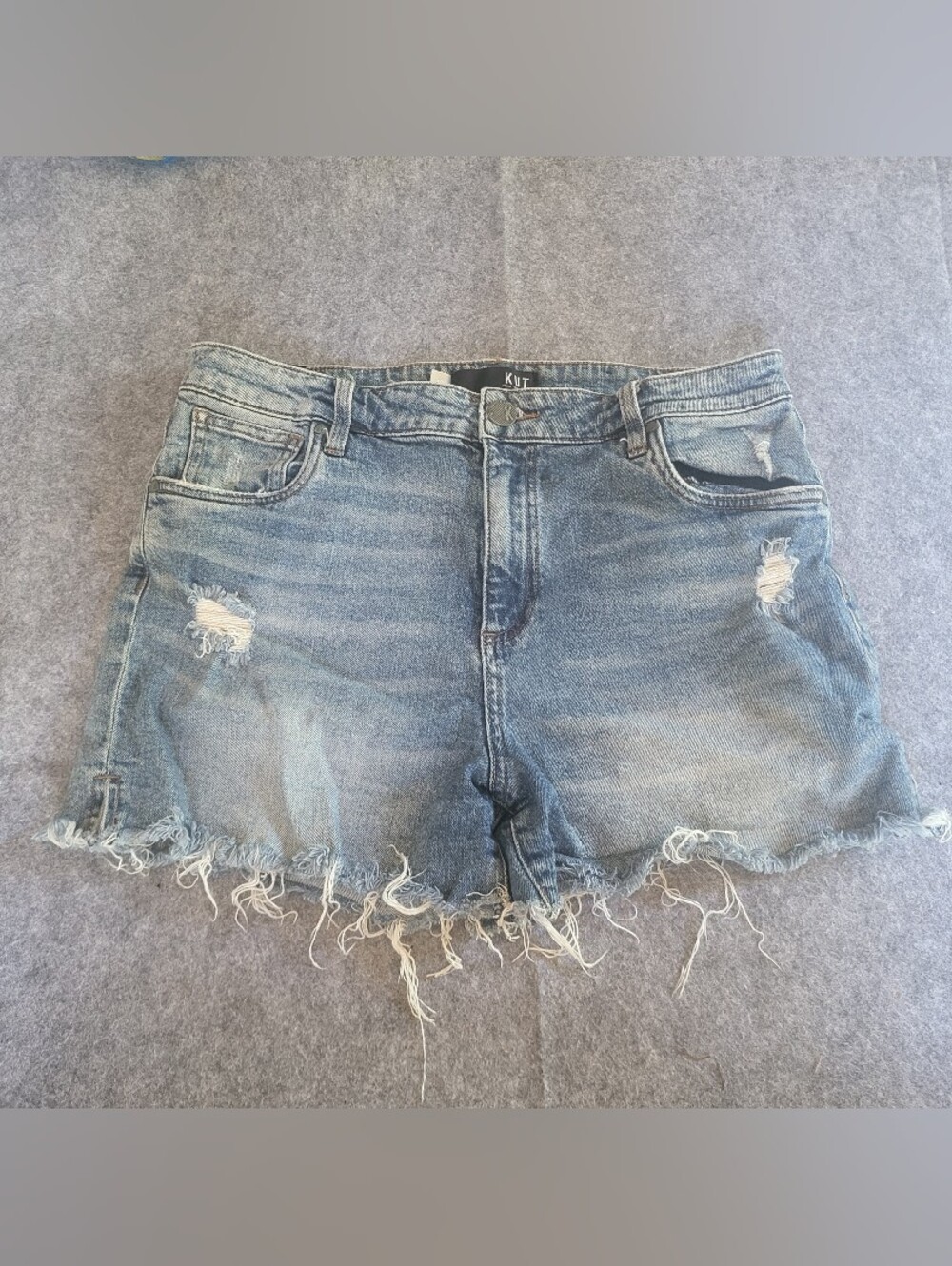 KUT from the Kloth Women Distressed Raw Hem Denim Shorts Blue Size 10
